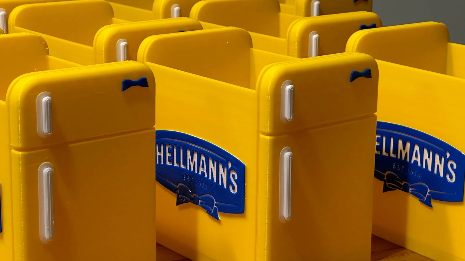 Cajas organizadoras Hellmann's