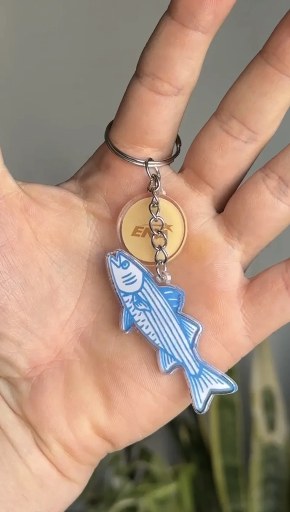 Charms personalizados ENA con forma de pez