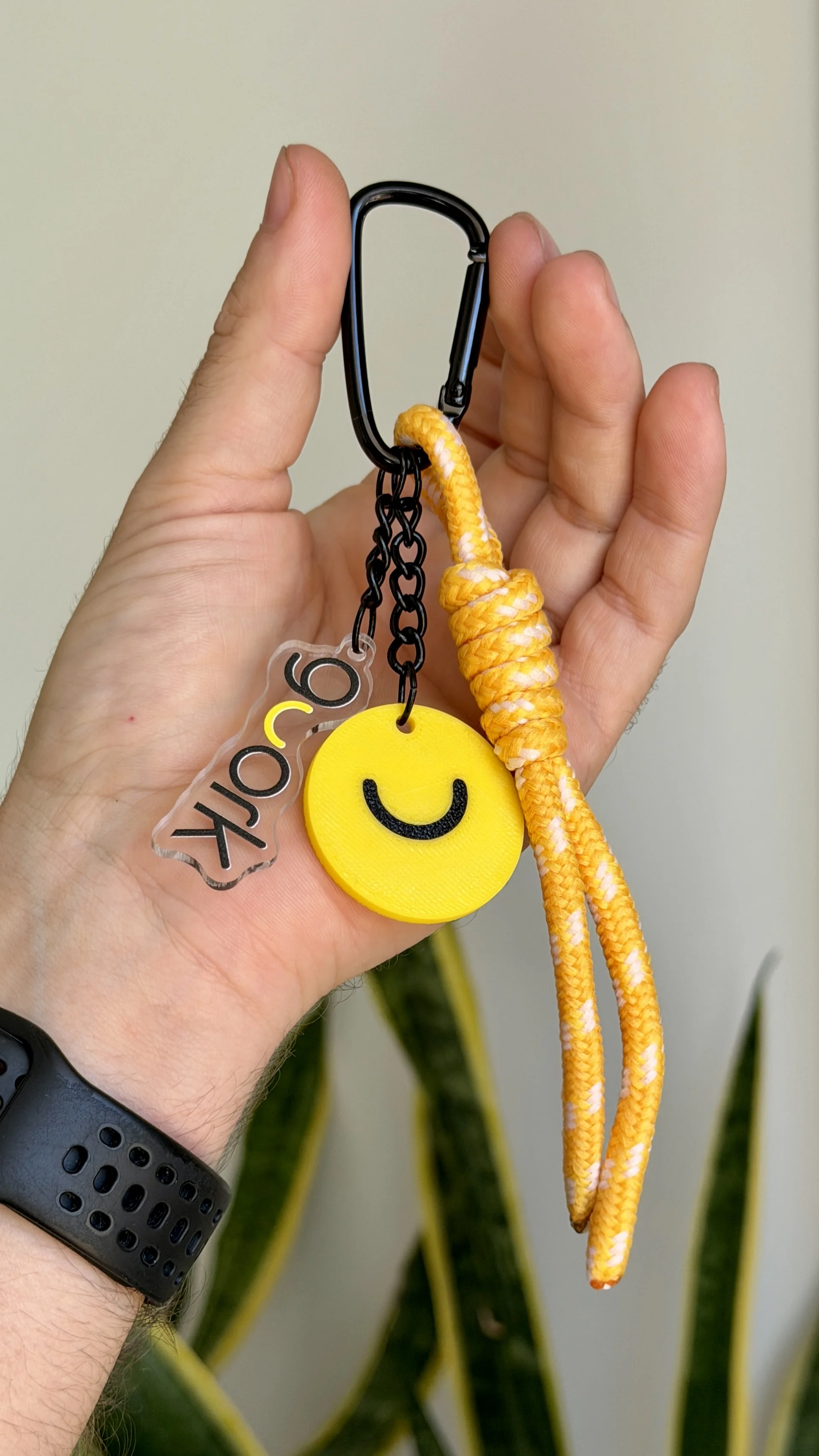 Charm personalizado Guork
