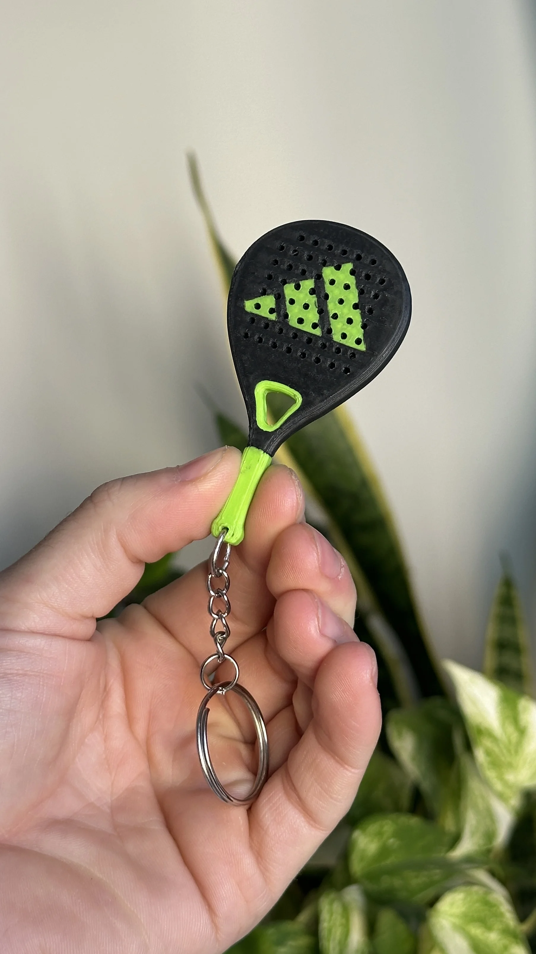 Llavero 3D paleta de pádel Adidas