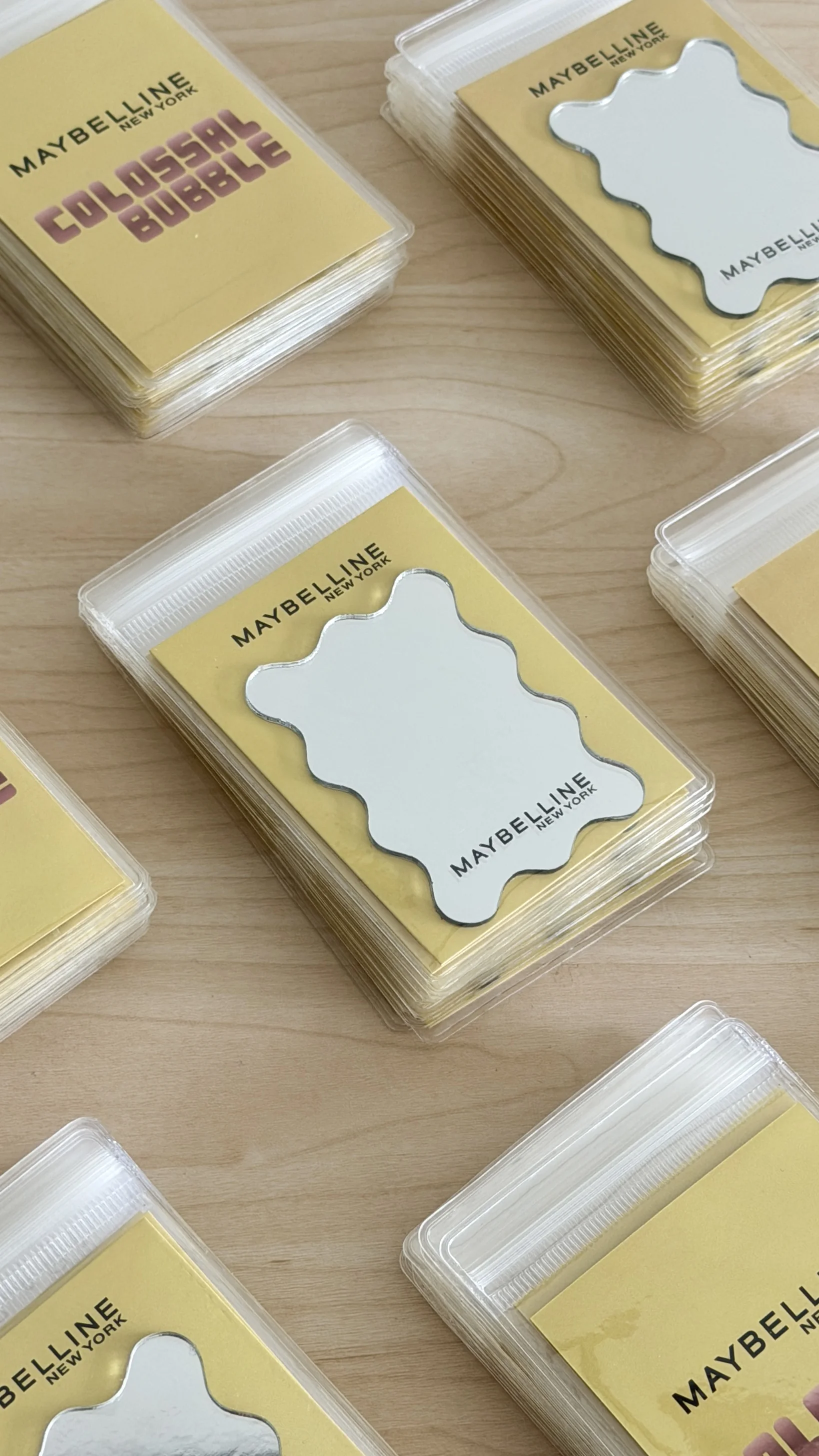 Espejos de bolsillo personalizados Maybelline New York
